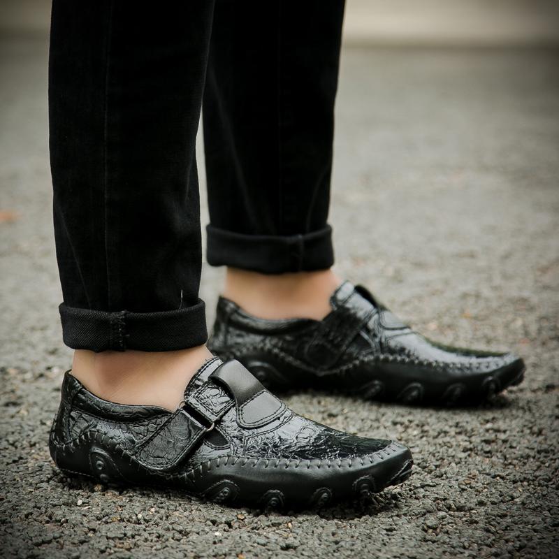 Buty Outdoor dla mężczyzn Skórzane buty codzienne Męskie klasyczne wsuwane mokasyny Wygodne męskie trampki w stylu brytyjskim