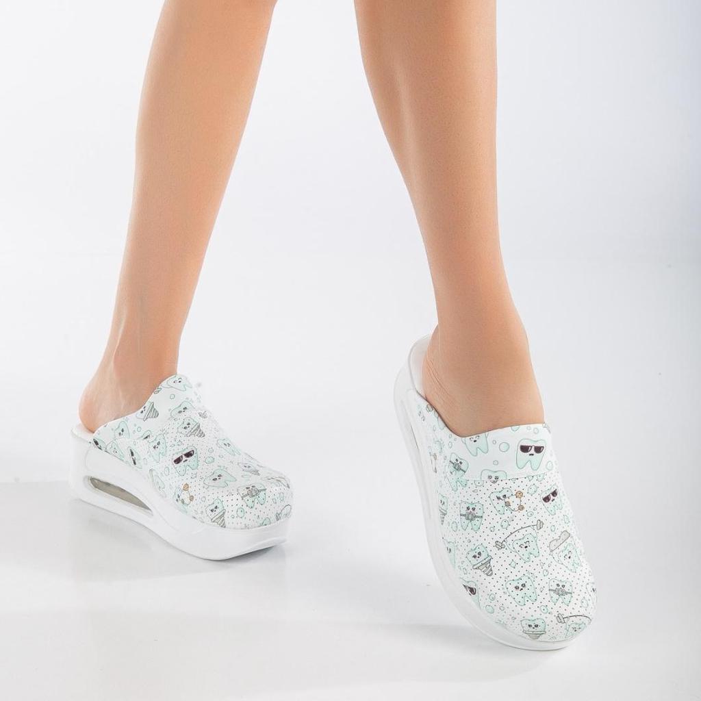 Orthopedic Women's Medical Clogs - Anti-Slip, Comfortable