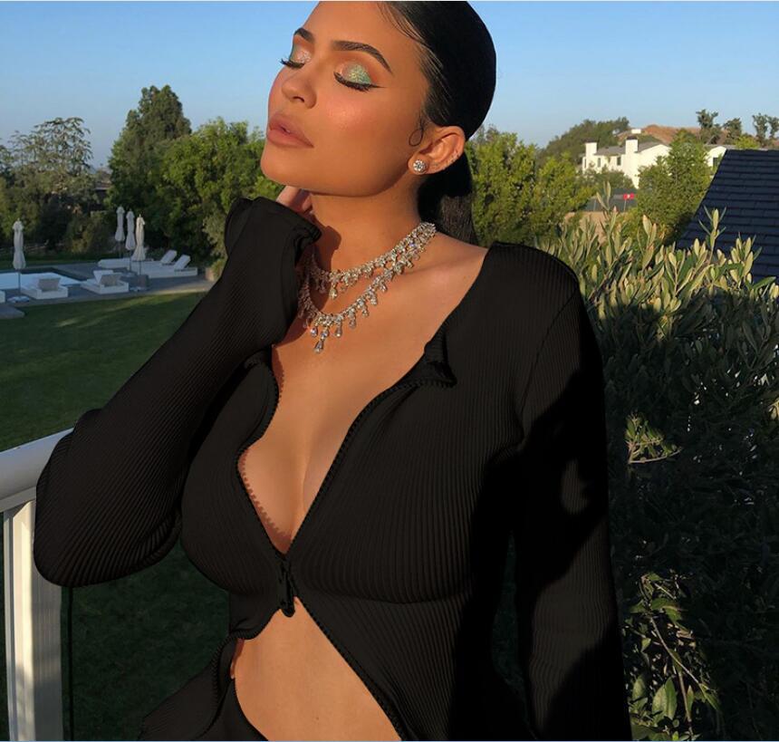 

Женская рубашка-кардиган на молнии однотонного цвета на лето и осень L чёрный