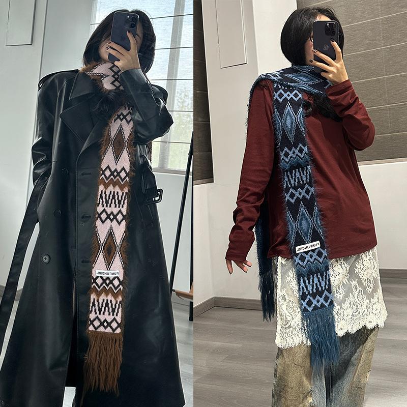 New Korean Version Ins Warm Retro Scarf Women's Autumn and Winter Versatile Fashion Student High-end Knitted Small Scarf