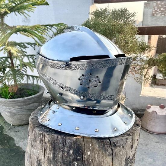Authentic Knight's Helmet  Handcrafted Medieval Steel Armor for Roleplay