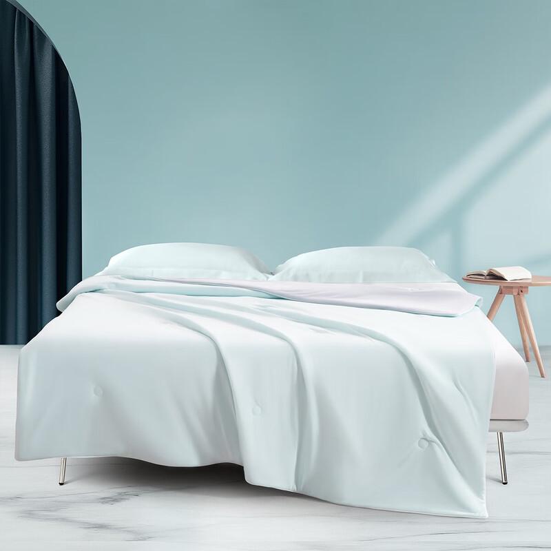 Mercury Home Textiles Ice-Cool Diatomaceous Earth Fiber Summer Quilt