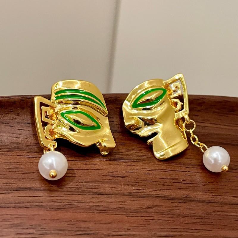 

Digadagu Metal Bronze Mask Dangle Earrings Stainless Steel Geometric Earrings Women s Exaggerated Zircon Accessories золотой