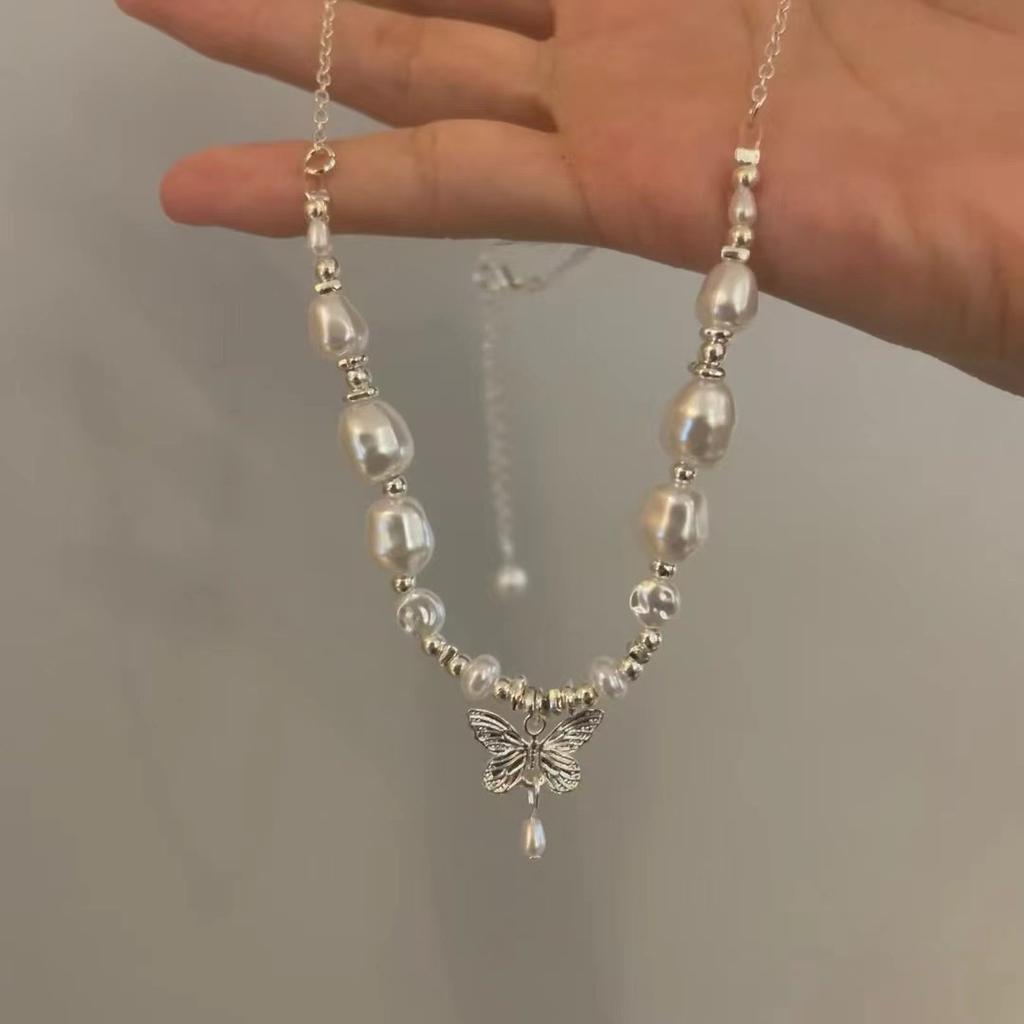 """Schmetterlingstraum Kollektion" neue unregelmäßige Perlmutt Schmetterling Halskette neuer Temperament leichter Luxus exquisite Schlüsselbein Kette"""