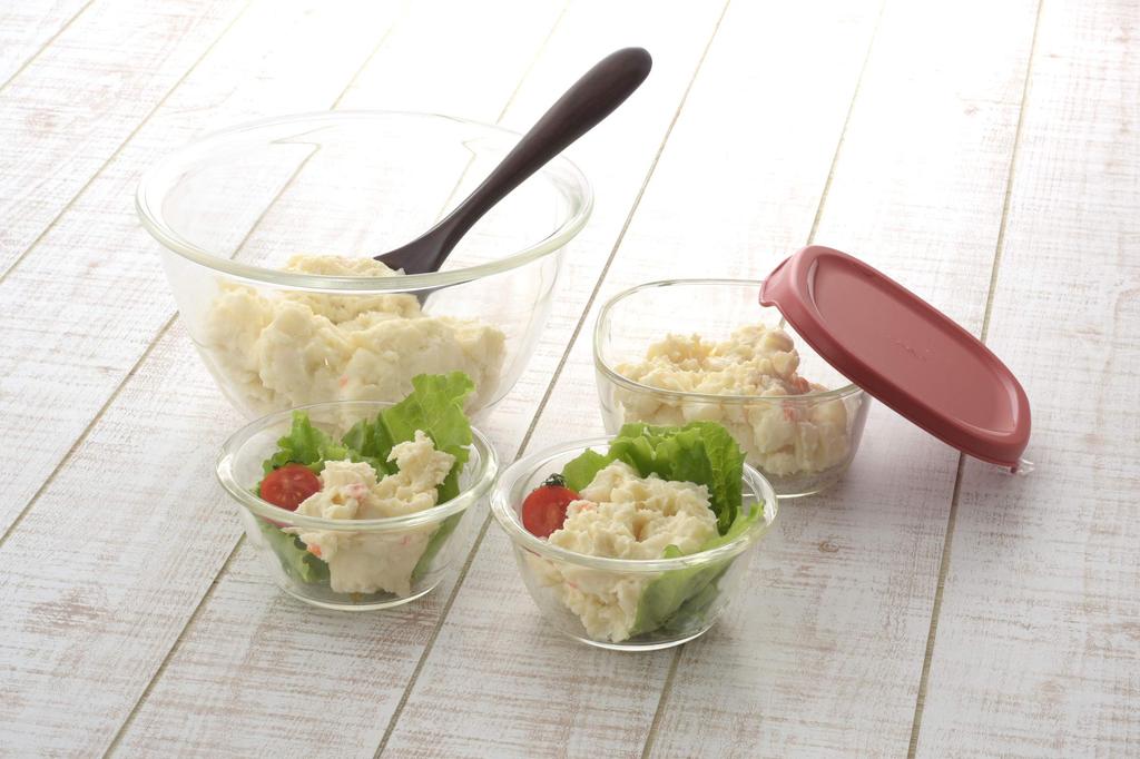 Hario Glass Bowl Set of 3 1 Salad 20741801 Heat-Resistant (Includes Bowl), Clear,