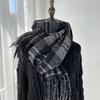 Accessories – Skjerf og skaut