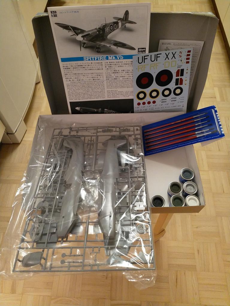Hasegawa Spitfire Type 5 B 1/32 #ST2
