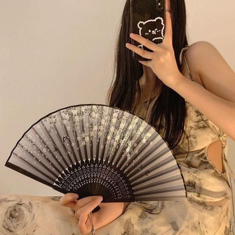 Chinese Folding Fan Wash Painting Traditional Decorative Hand Fans Classic Versatile Dancing Tassel Home Decoration Elegant New
