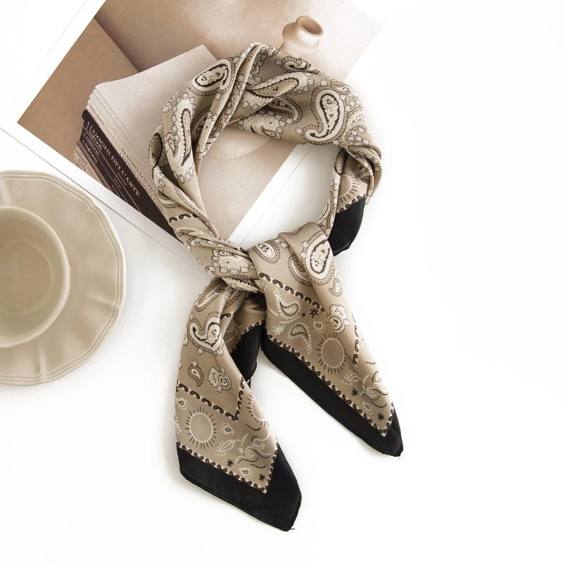 Damska Talia Owoc Kwiat Sztuka Retro Symulowany Jedwab Mała Kwadratowa Chustka Można Ją Połączyć z Koszulą do Strojów Profesjonalnych, Ochrony Przeciwsłonecznej i na Szyję
