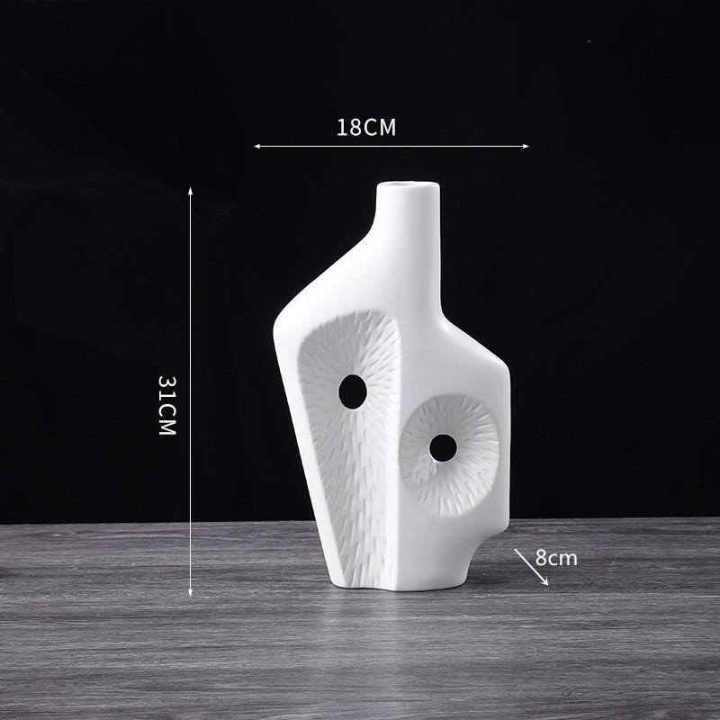 

Abstract Art Geometric Ceramic Vase, Black and White Irregular Flower Ware, Living Room, Office, Hall Countertop Decoration
