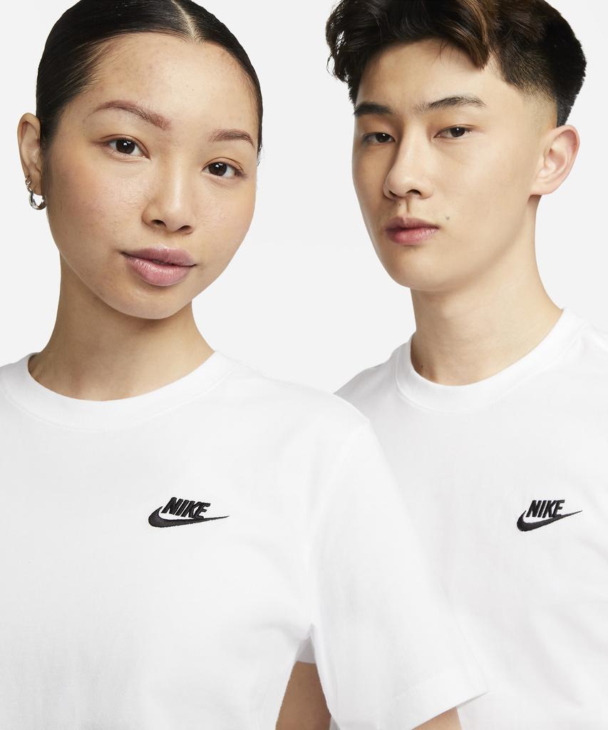 NIKE Sportswear Club T-Shirt M - White:Black / Ar4999-101
