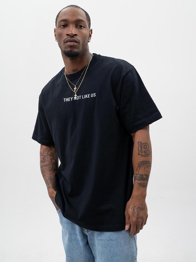 Lucky Dice Not Like Us Men's Black Oversized Short Sleeve T-Shirt L