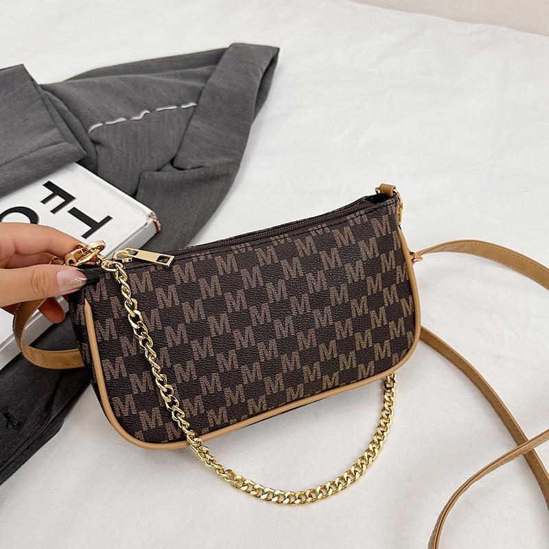 Retro New Women's Shoulder Armpit Bag Trendy Casual Versatile Commuter High Sense Messenger Bag Women