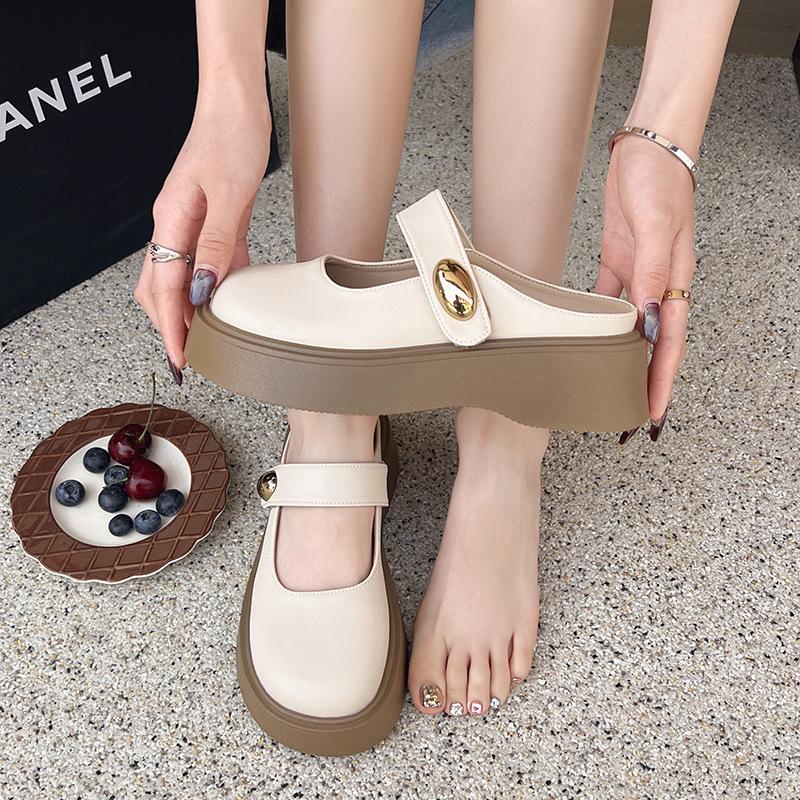 French Small Leather Shoes Women's 2025 Spring New Retro Platform Mary Jane Love Thick Heel Round Head British Style Half Drag