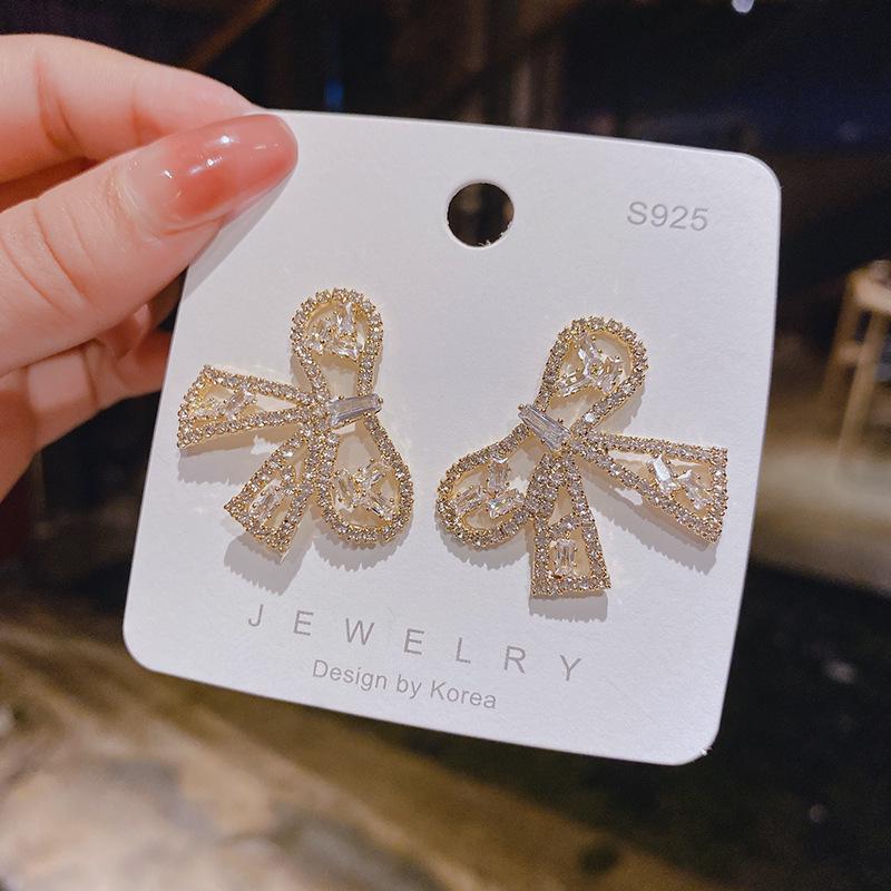 S925 Sterling Silver Gold-Plated Rhinestone Butterfly Earrings: Trendy Korean Long Exaggerated Design