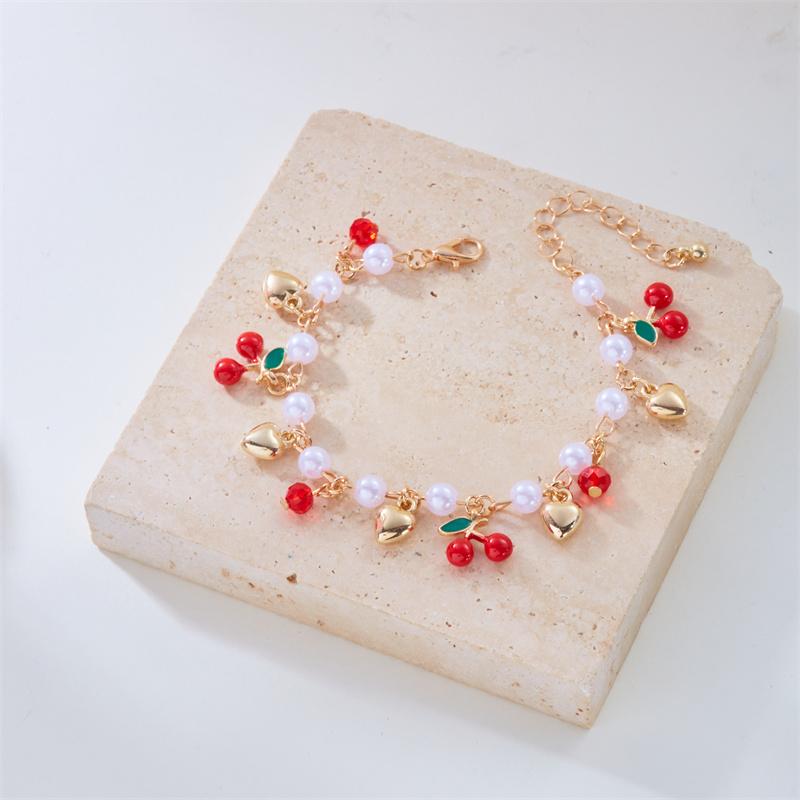 Sweet Cute Red Strawberry Cherry Bracelet for Women Girl Handmade Imitation Pearl Heart Pendant Bracelet Friendship Jewelry Gift