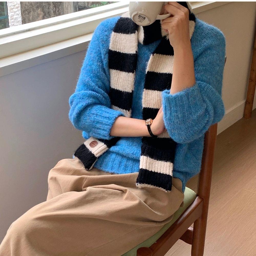 Hot  Women Knitted Wool Scarf Warm Splicing Contrasting Striped Neck Scarves Femme Small Narrow Woman Harajuku Neck Warmer