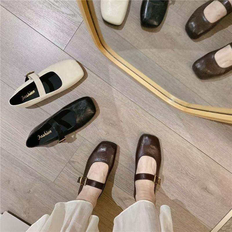 One-word buckle soft surface soft sole gentle Mary Jane shoes low heel square head single shoes women's spring and autumn new models