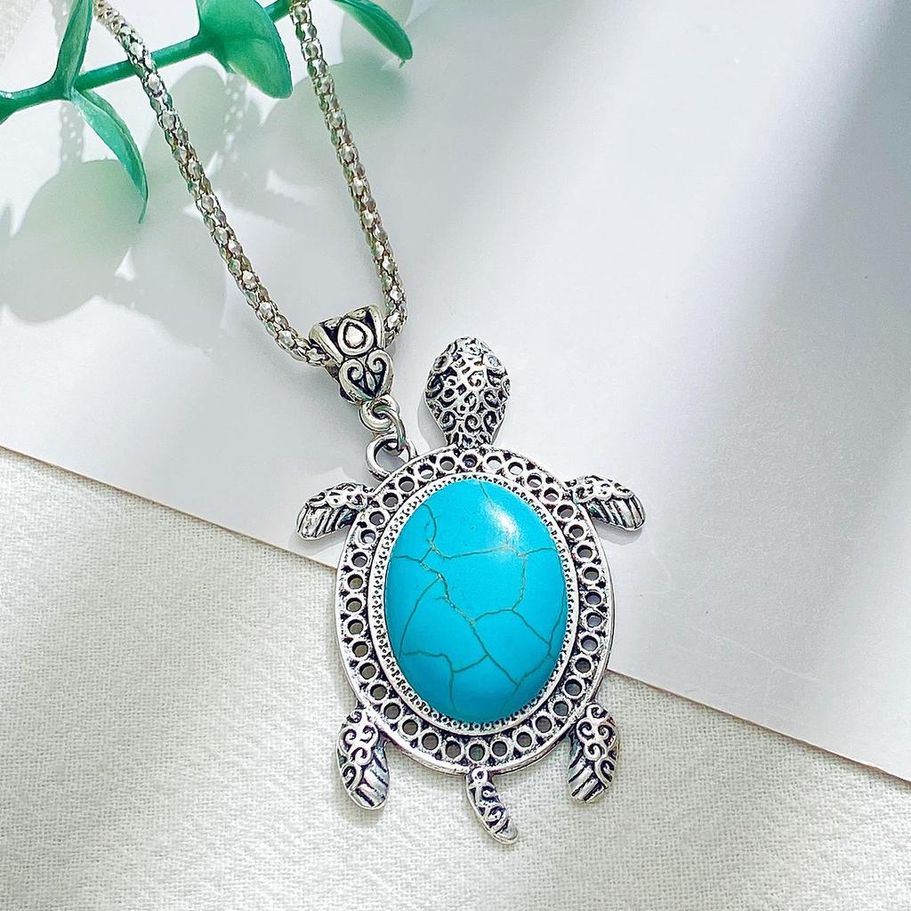 Vintage Exotic Fashionable Turquoise Turtle Necklace Set Three Pieces Bracelet Jewelry Earrings