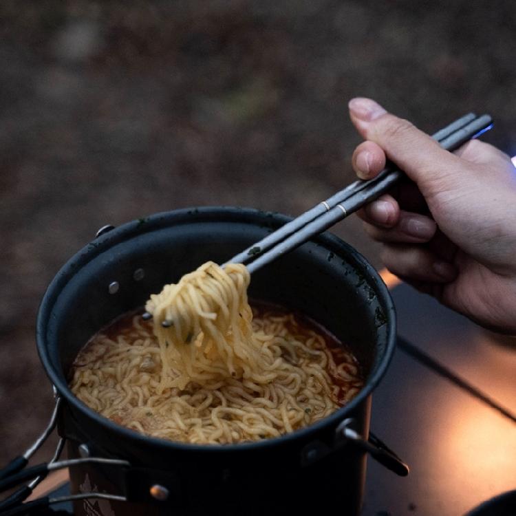 Foldable Titaniums Chopsticks With Front Grooves Nonslip Small Storage Folding Spoon Fork for Camping Activity
