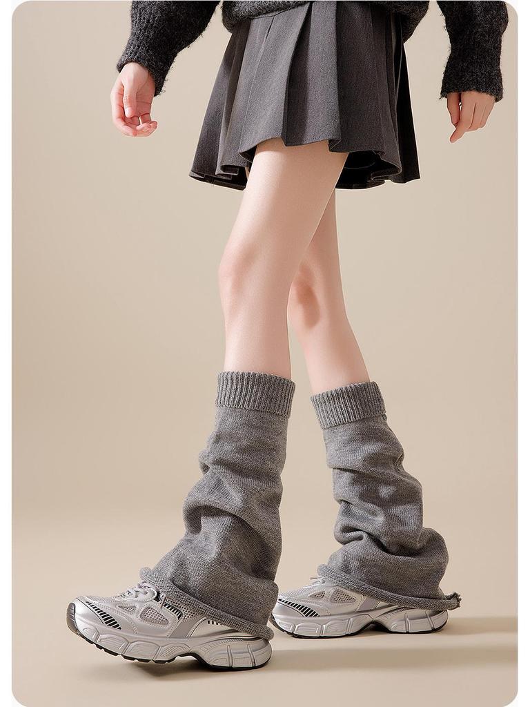 Solid Color Women's Ruffle Leg Warmers - Knitted, Versatile, Flared, Hot Girl Style Long Socks for Spring and Autumn.