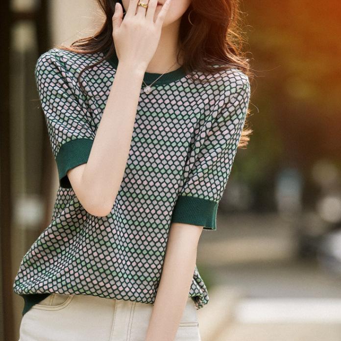 Nordic Simple Style Summer New Fish Scale Plaid Color Matching Short-sleeved Knitted T-shirt