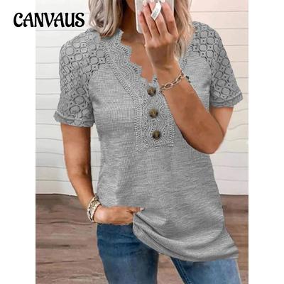 Camiseta feminina de verão com decote em V e botões vazados e manga curta
