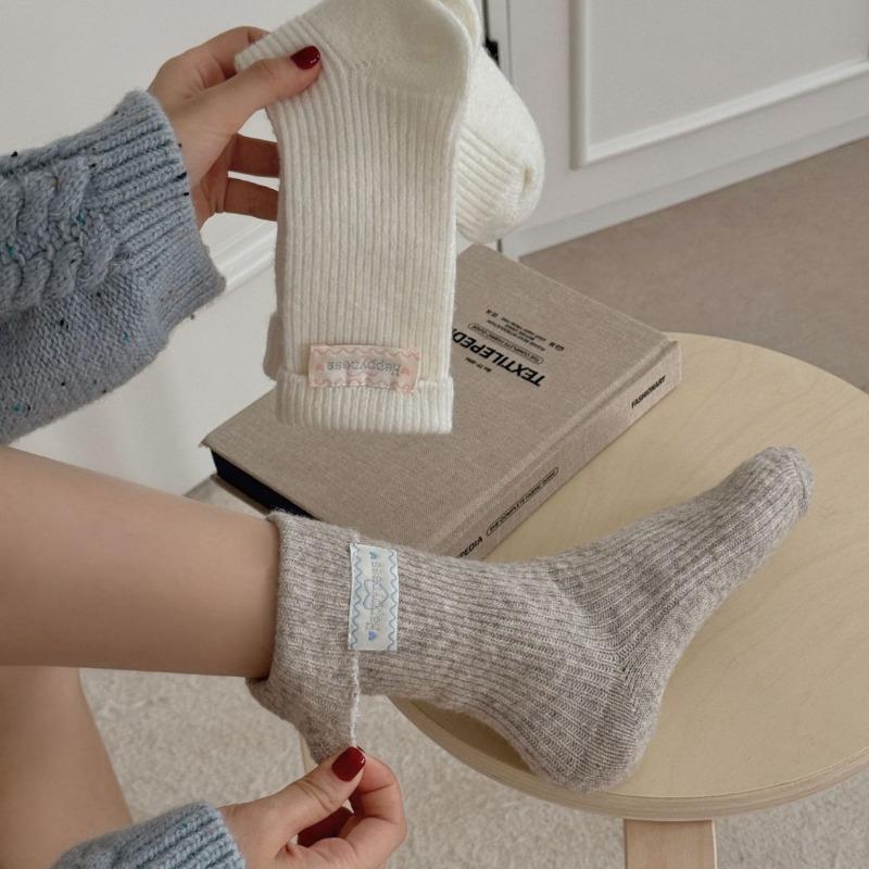 Ladies Autumn and Winter Thick Warm Flanging Cloth Label Home Sleep Tube Socks