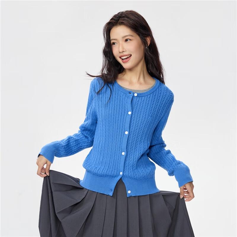 Giordano Women's Anti-Pilling Combed Cotton Round Neck Cable Knit Sweater