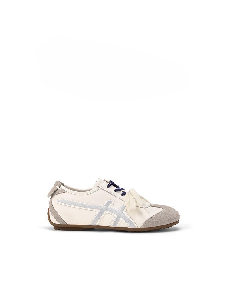 

Cowhide version of Internet celebrities with love comprehensive girl color matching lace-up low-top casual sports shoes women s German training shoes 35