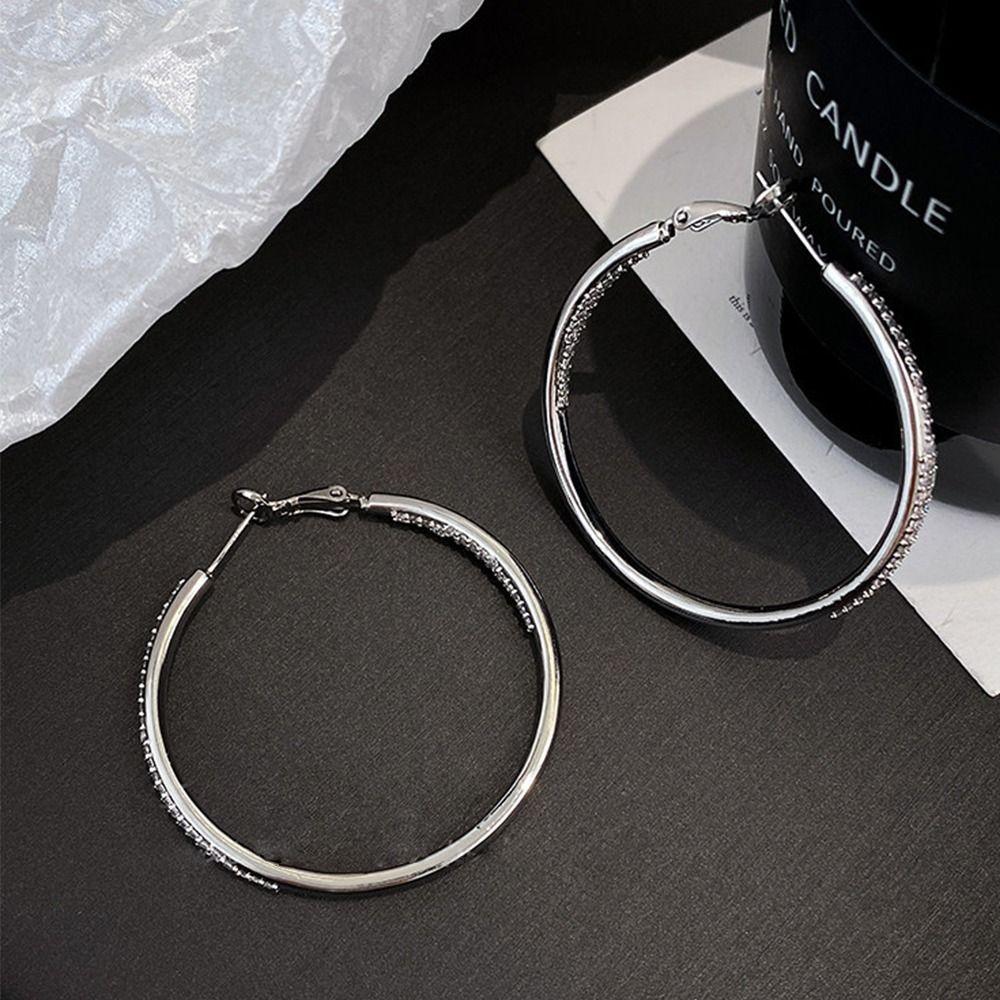 Luxurious Large Ear Rings Circular Design Crystal Earrings New Silver Ear Rings  for Women
