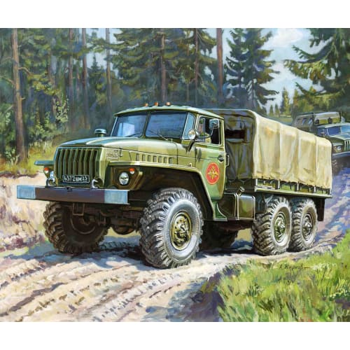 Zvezda 1/100 Ural 4320 Russian 6x6 Truck Plastic Model
