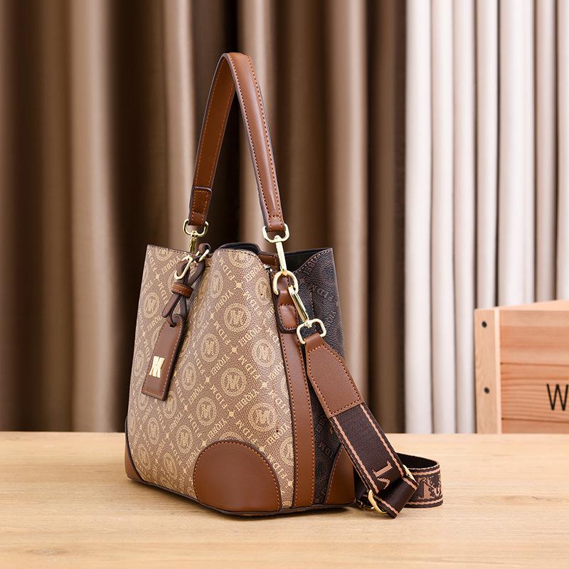 Bucket Women 2025 New Trendy Fashion Versatile Large Capacity Handbag One Shoulder Crossbody Bag Women