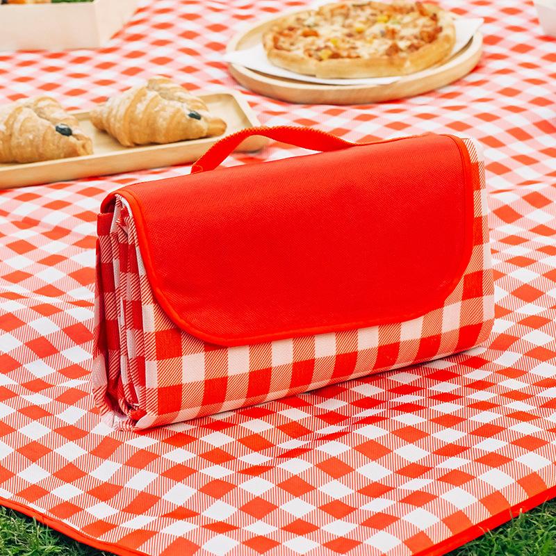 Beach Mat Large Size Folding Picnic Mat with Bag Camping Blanket Outdoor Custom Logo Picnic Blanket