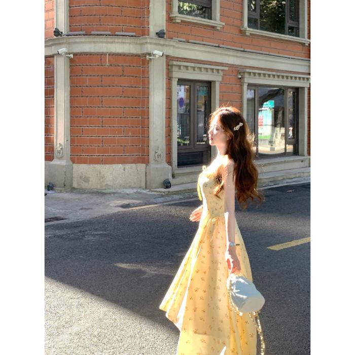 French yellow floral dress small suspender dress women s summer new atmosphere commuter temperament long skirt S жёлтый