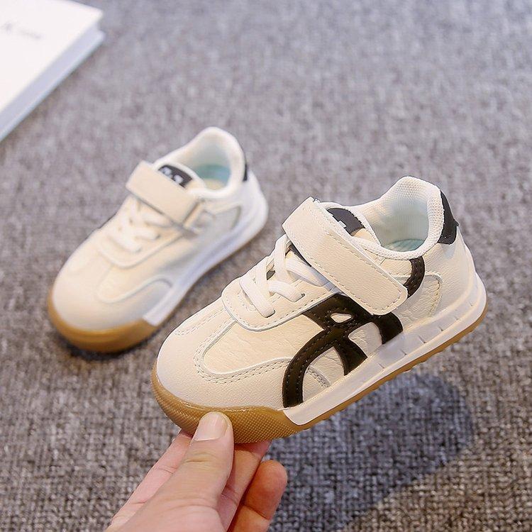 Children's Low-top Board Shoes Non-slip Little White Shoes 2025 Spring and Autumn New Girls' Sports Shoes Boys' Running Shoes Baby Shoes