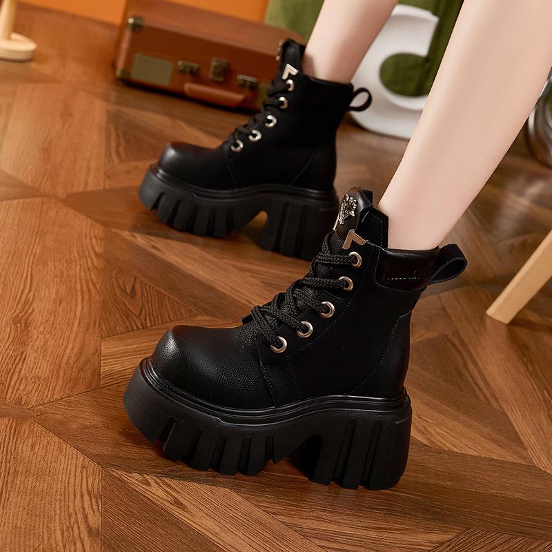 Plateausohlen-Martens Damen 2025 Herbst und Winter neue Stiefel kleiner interner Höhenzuwachs Stiefeletten vielseitig dicker Absatz große gelbe Stiefel