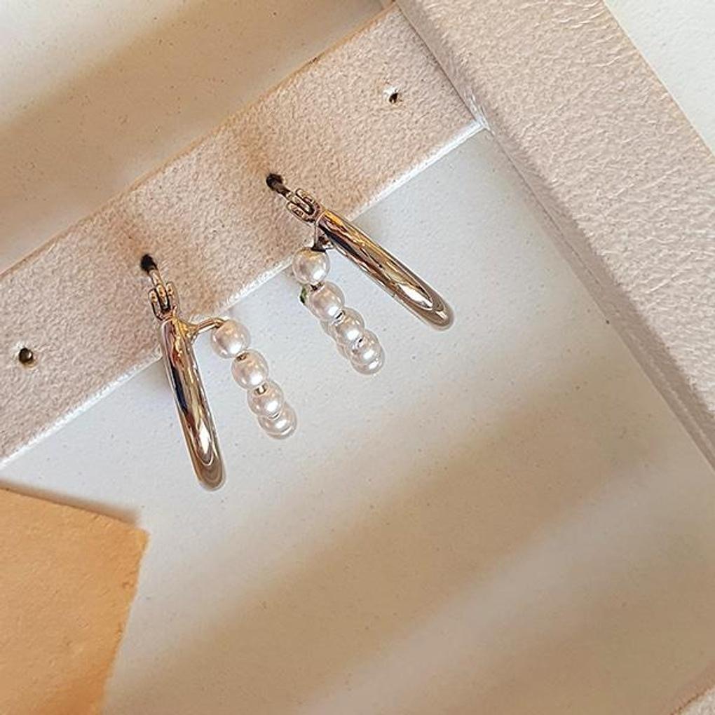 Metal Twin Pearl Line Earrings (Double Row Style)