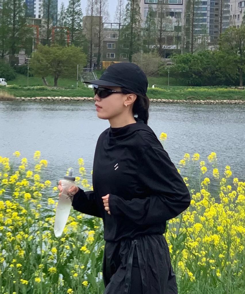 Brisa Pullover Hoodie_Black