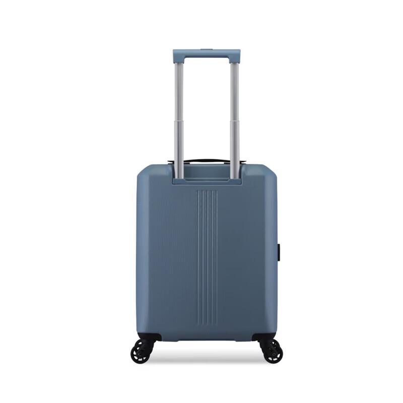 Легкий чемодан American Tourister на 4 колесах для ручной клади