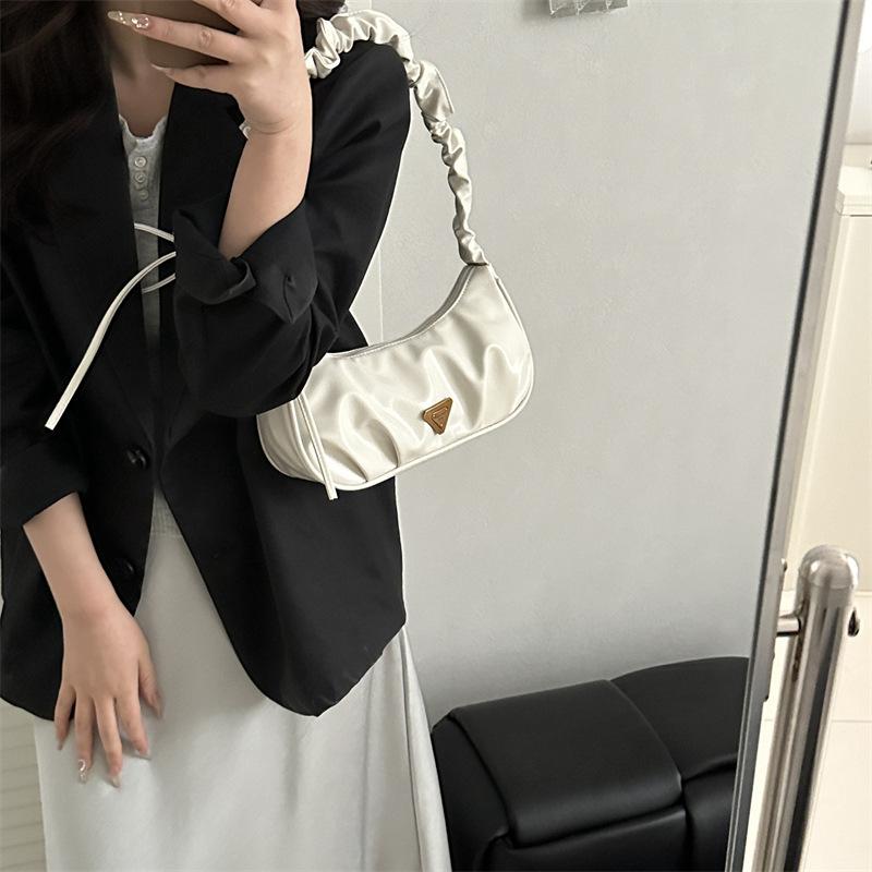 Vintage Solid Color Cloud Shoulder Underarm Bags for Women Textured Ladies Pleated Crossbody Bag Pu Leather Female Hobos Handbag