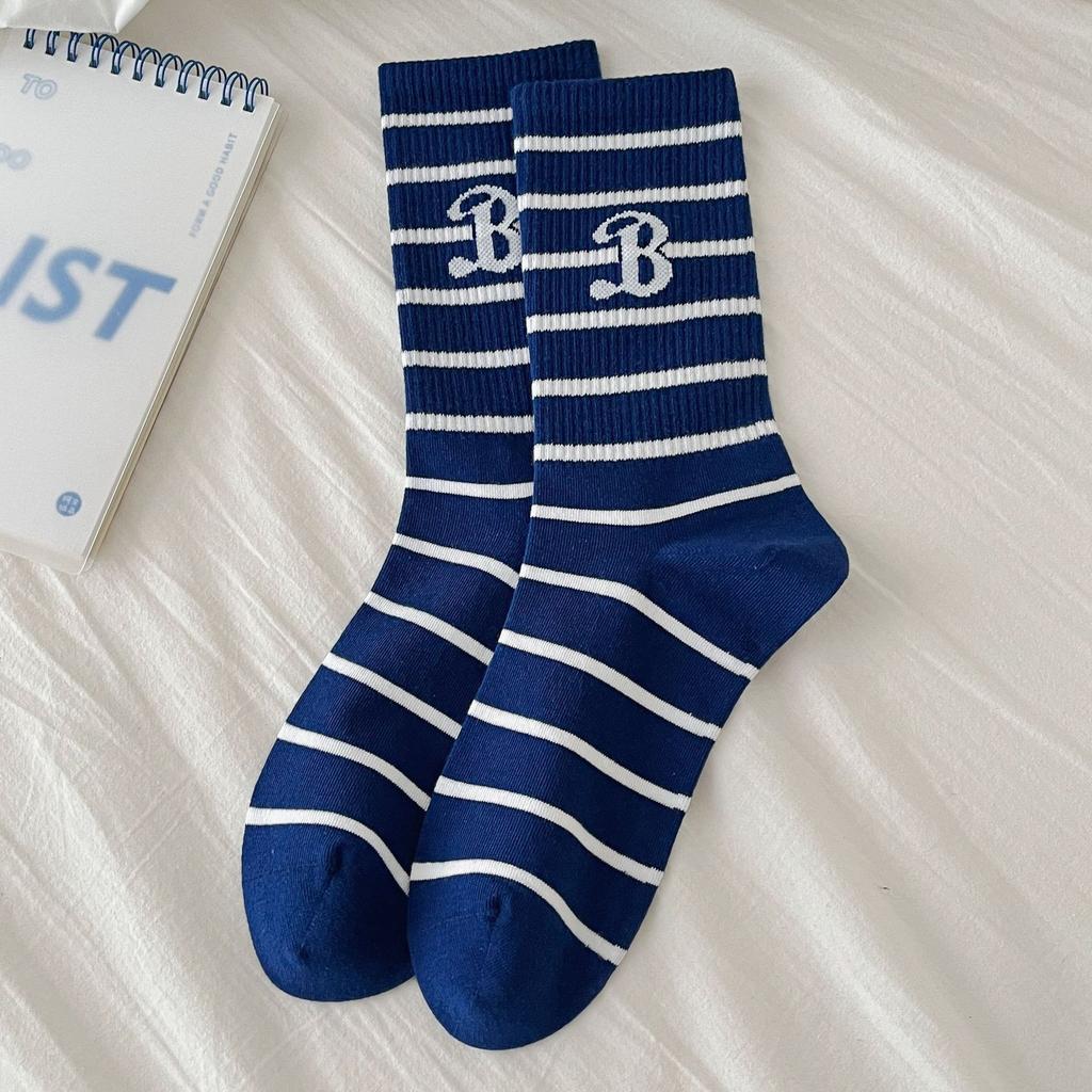 Ladies Autumn and Winter New Letter High Rubber Stripe Two Bars Sport Tube Cotton Socks