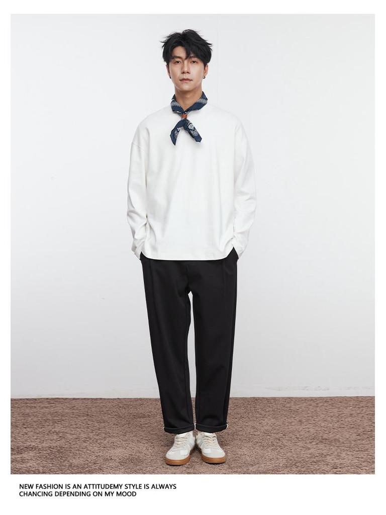 Yizhi Men's Spring Long Sleeve Crew Neck T-shirt with Hem Slit Design, Korean Style, Loose Fit