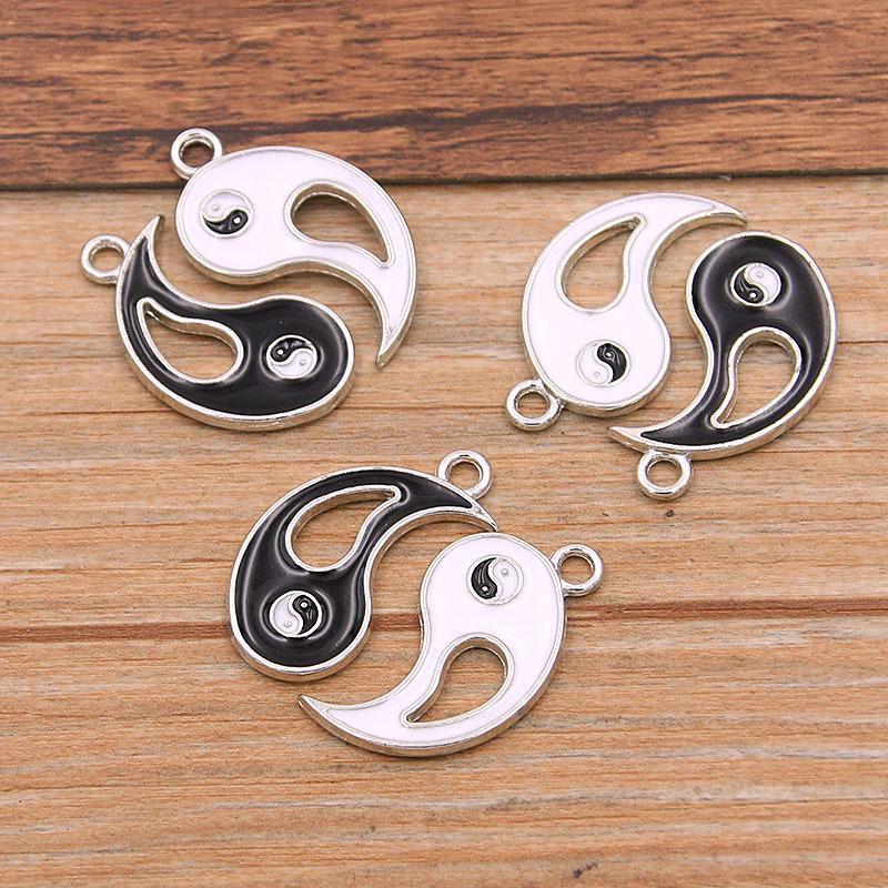 16x27mm Alloy Tai Chi Bagua Pendant - Black & White K Oil Drop Charm