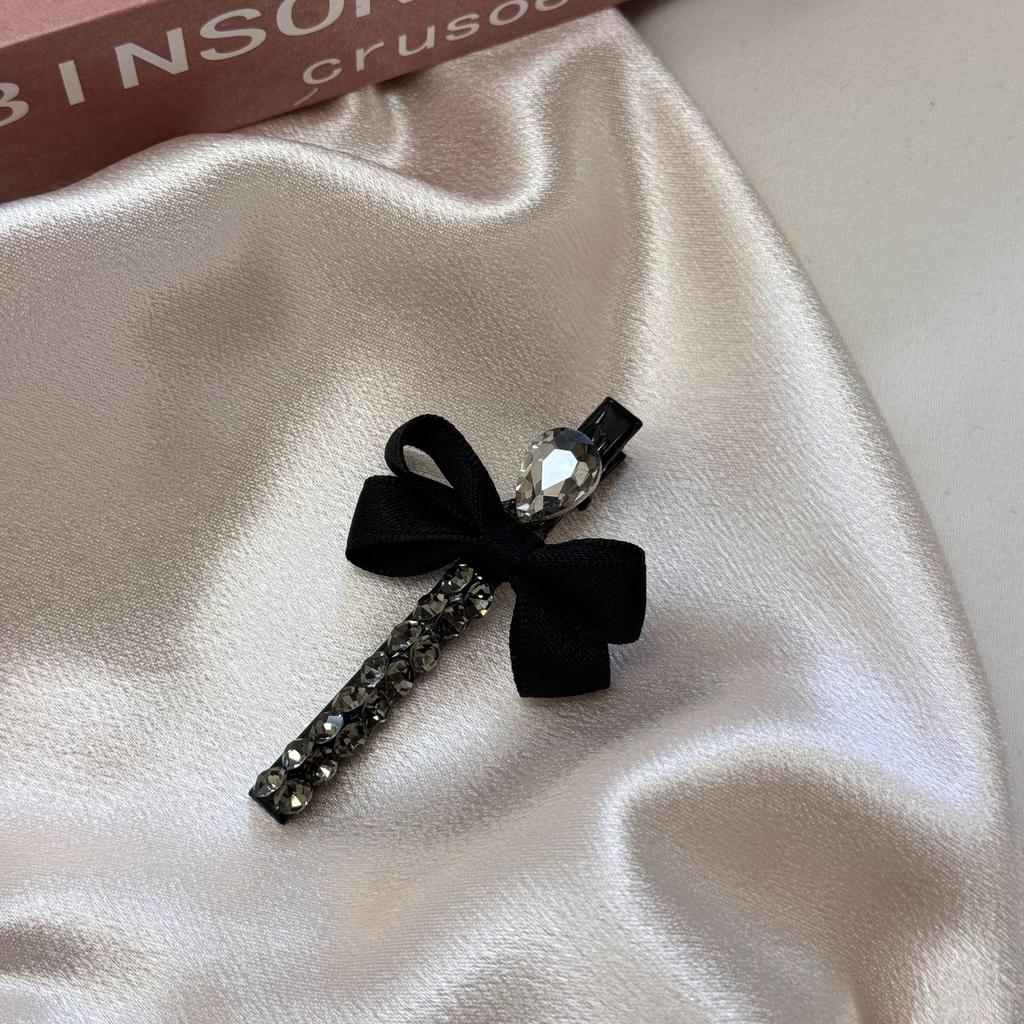 Hair Accessories for Girls Women Pin Clip Bow Korean Barrette Headdress Crab Rhinestone Designer Vintage Trendy Leading Fashion