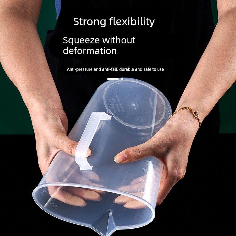 ZISIZ Large Capacity Plastic Measuring Cup