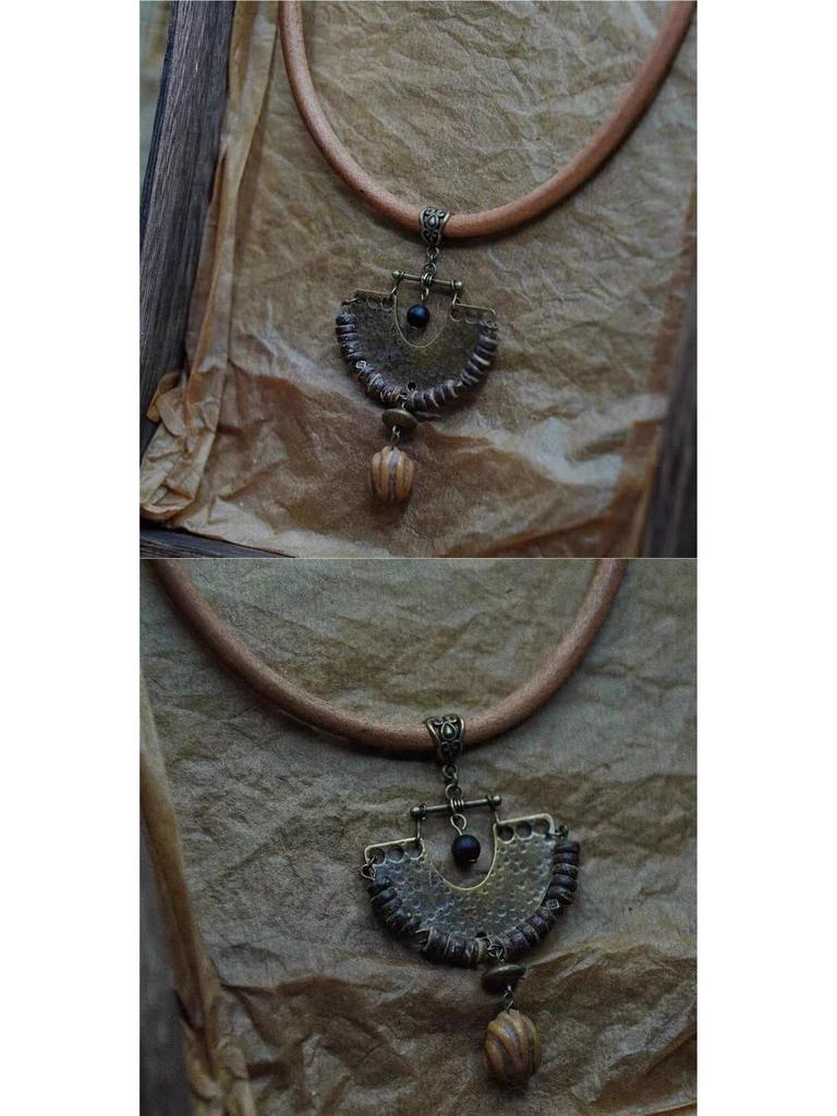 Tibetan-Style Wooden Leather Choker Necklace with Retro Earrings