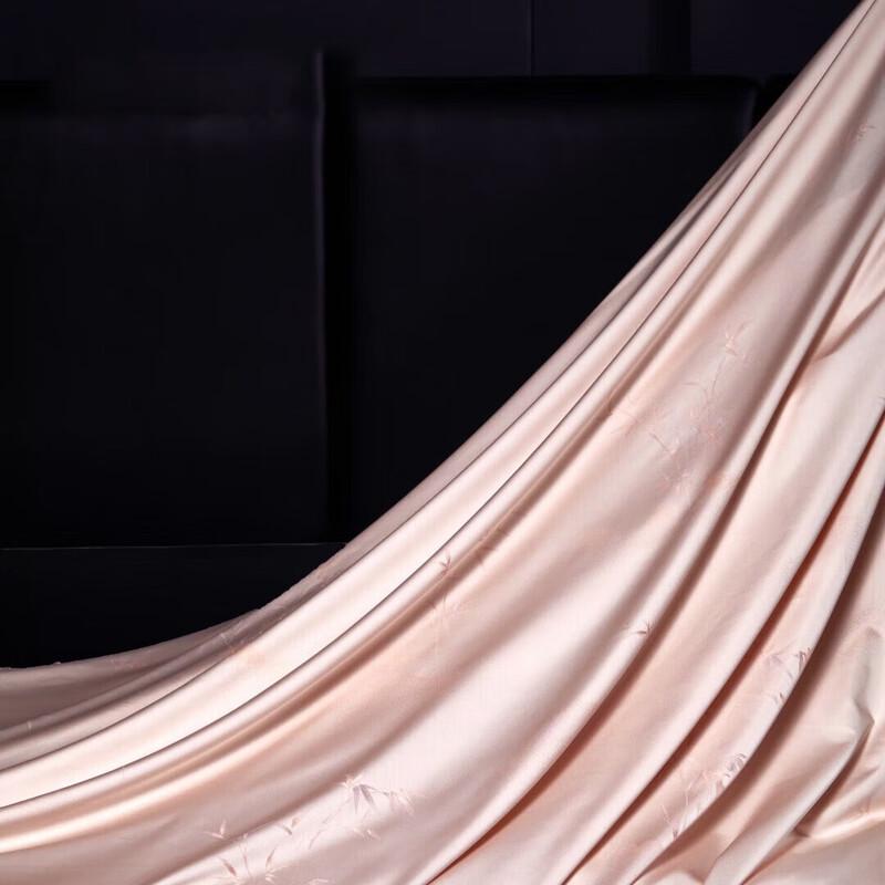 HODO Bamboo Rhythm Mulberry Silk Summer Quilt