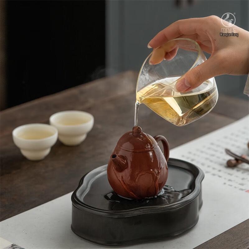 Edenus Yixing Zini Dragon Egg Teapot