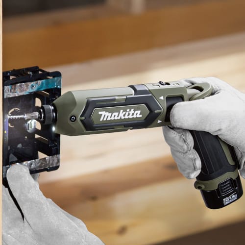 Makita Small Rechargeable Pen Impact Driver 7.2V1.5Ah with Battery, Charger, and Aluminum Case TD022DSHXO
